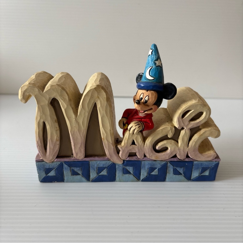 Disney Jim Shore Traditions Mickey Magic Enesco #4027141 Figurine
